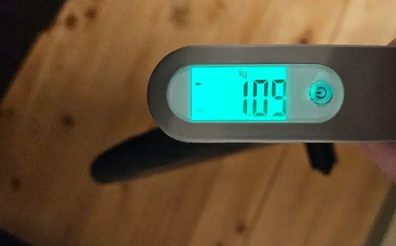 Kitt design 451 Carbon ホイールフロントリア