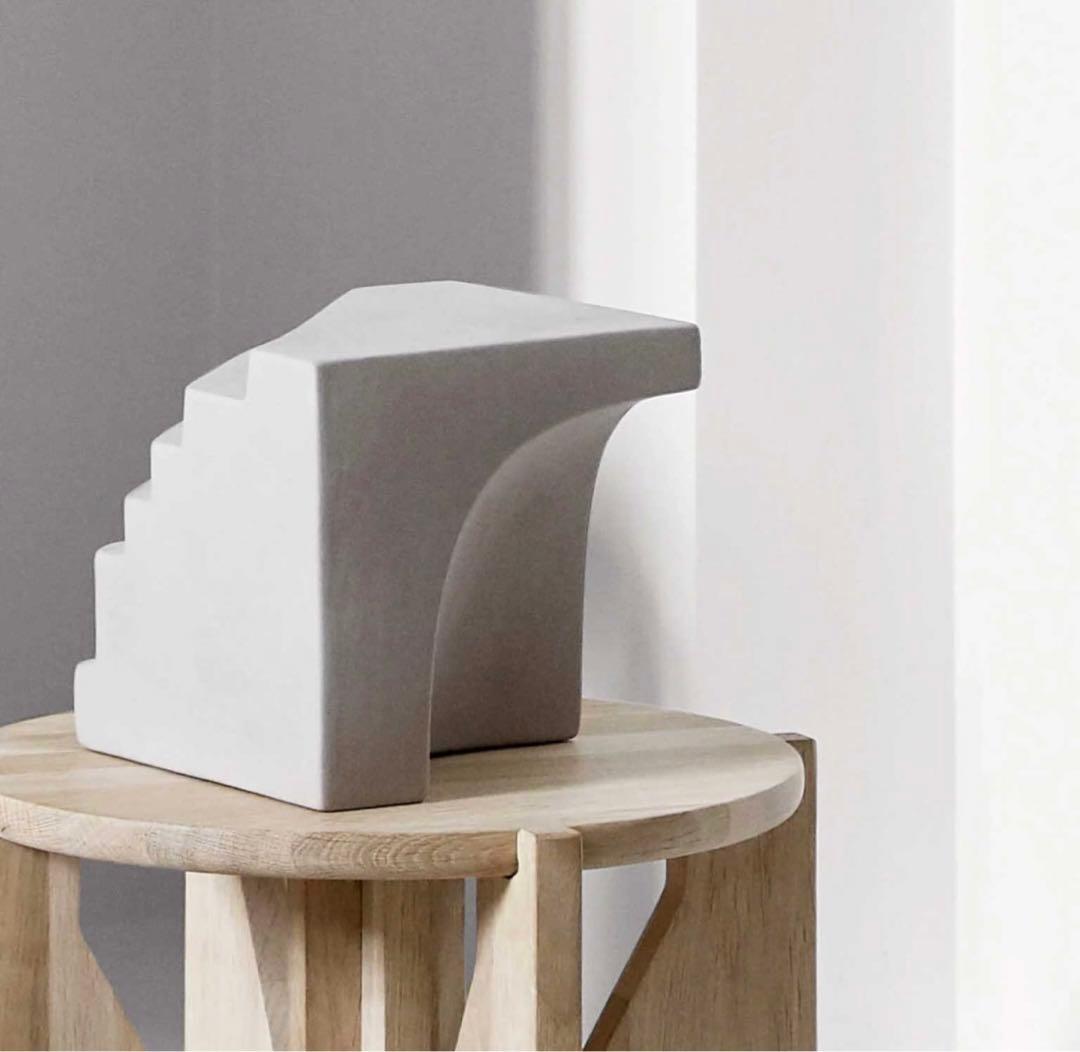 新品完売品KRISTINA DAM STUDIO 階段オブジェ　カッシーナ