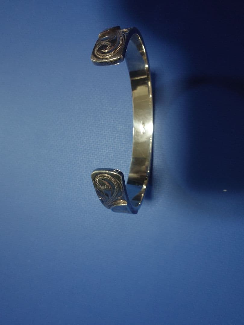 マキシ バングル シルバー Maxi ハワイアンジュエリー マーキュリー