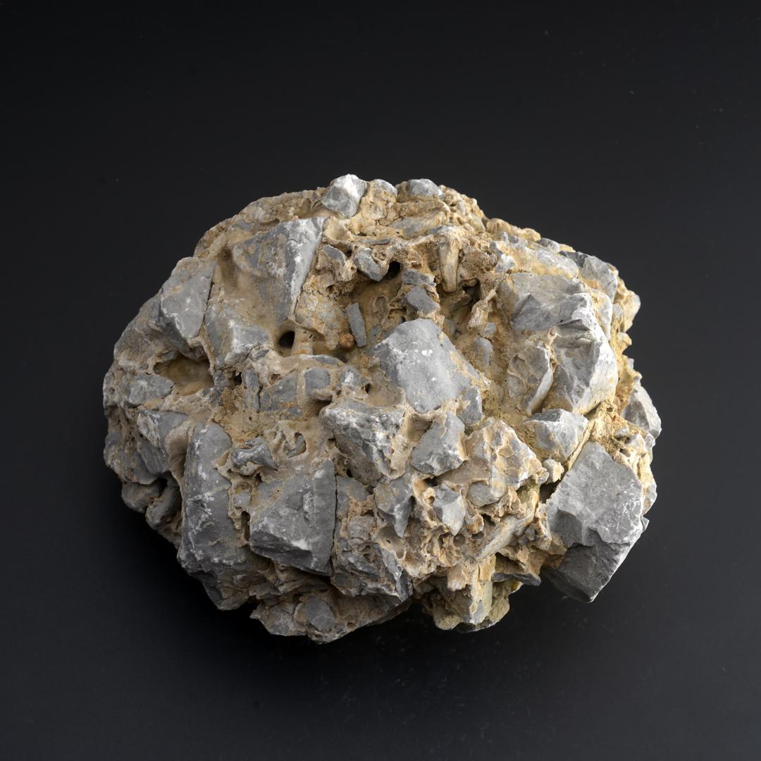 さざれ石（石灰質角礫岩 W22.5cm/D21.4cm/H14.8cm）081