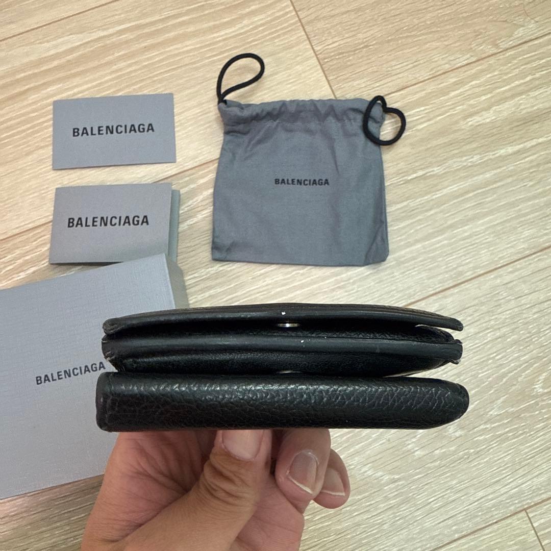 balenciaga 三つ折り　財布　ミニウォレット　lv 正規 gucci