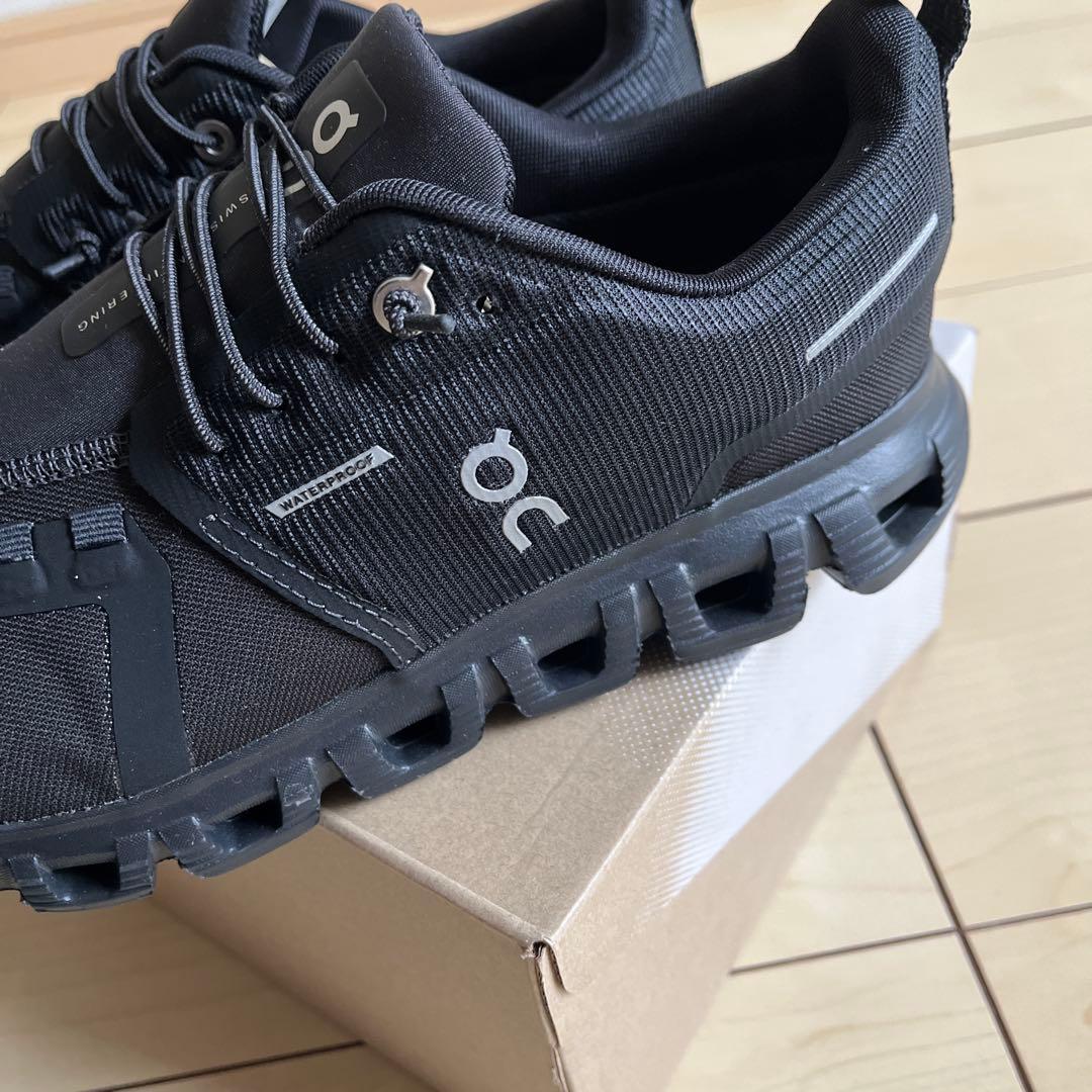 On Cloud Waterproof ブラック スニーカー　２５.５センチ