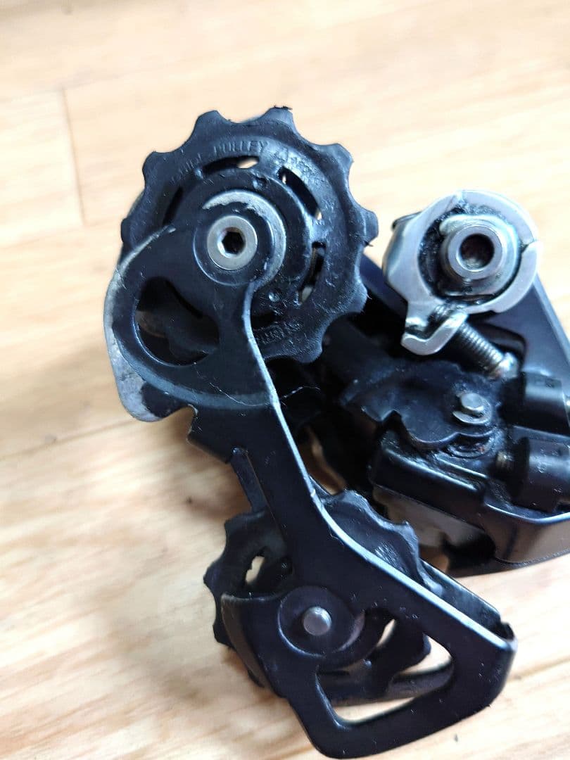 アルテグラDi2 6870 11速　電動コンポーネント　グループセット