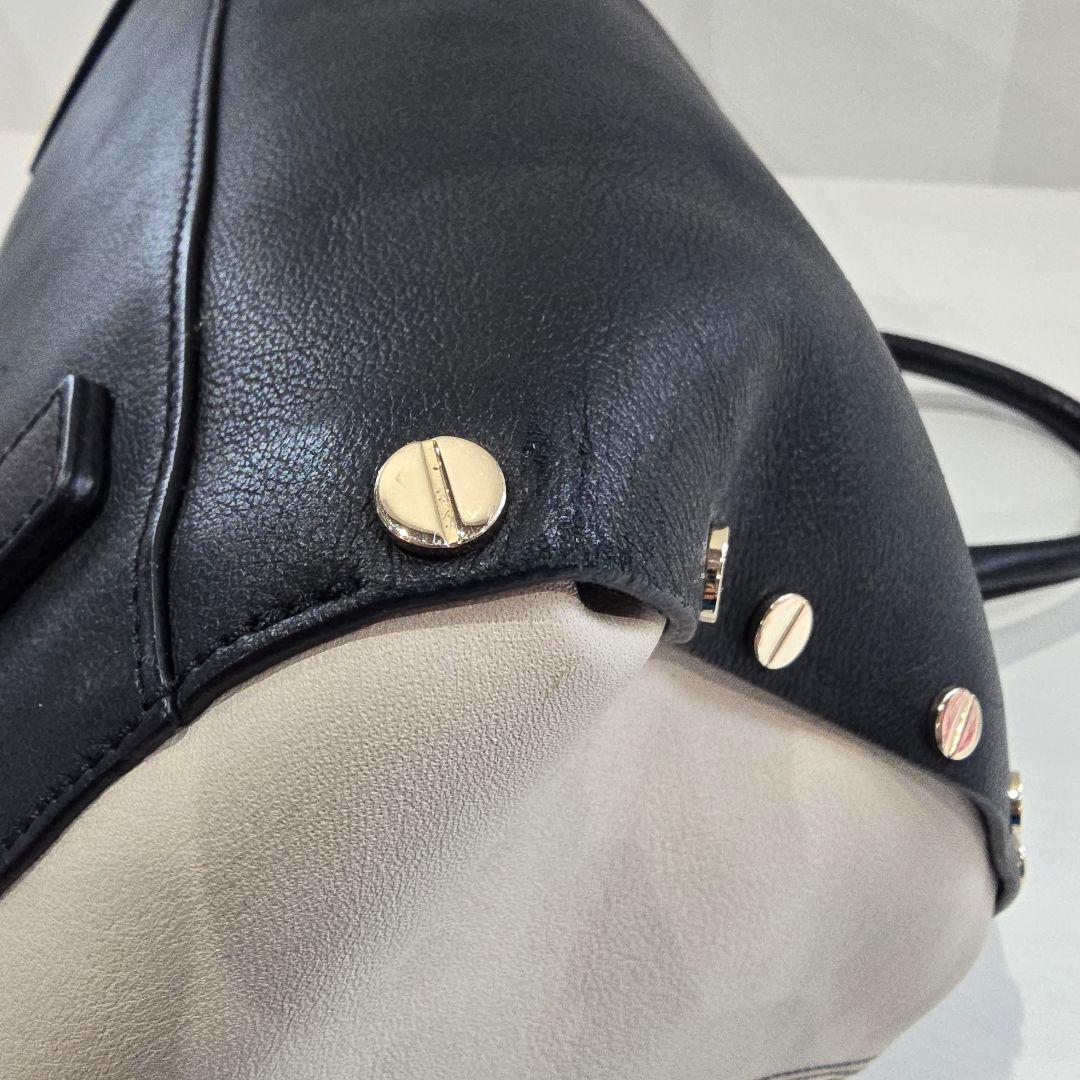 エンポリオアルマーニ ボストンバッグ レザー スタッズ バイカラー