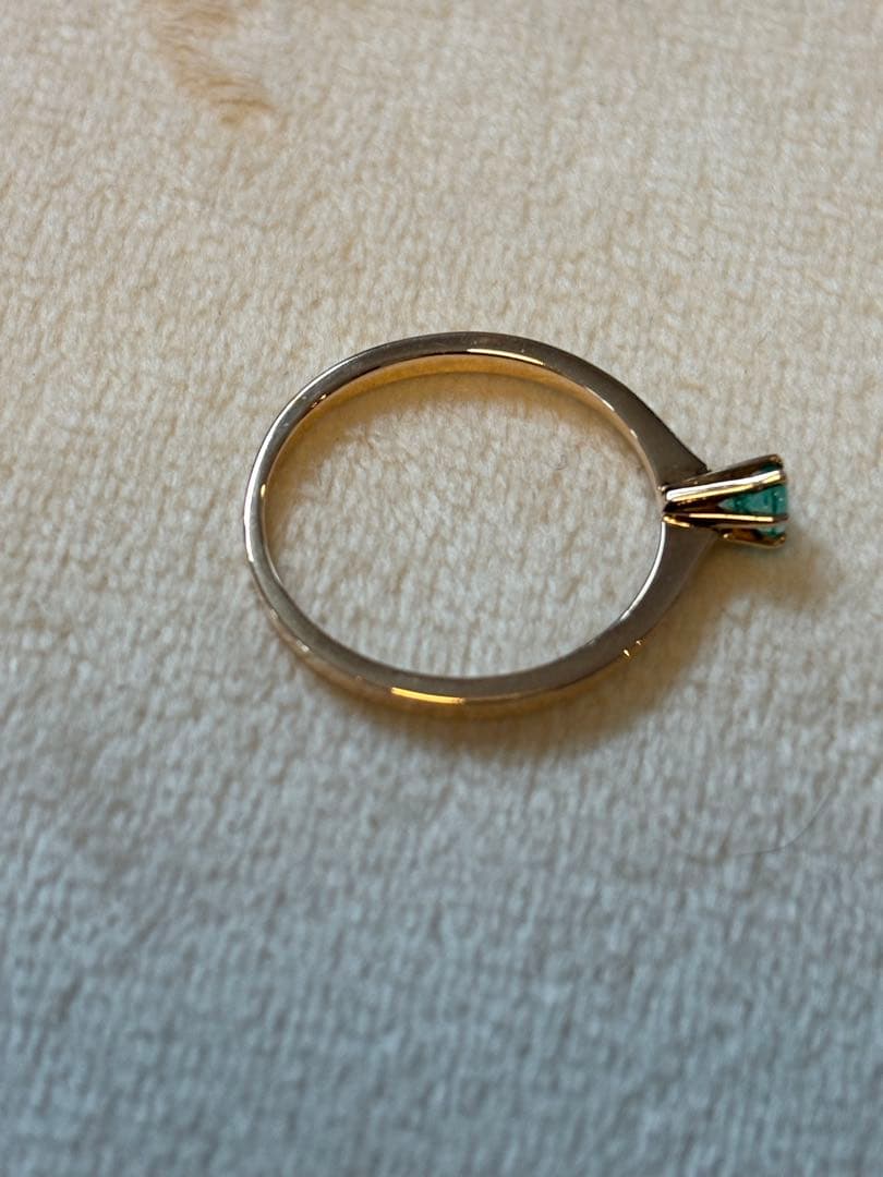 ヴィンテージ　天然エメラルド　k10 リング