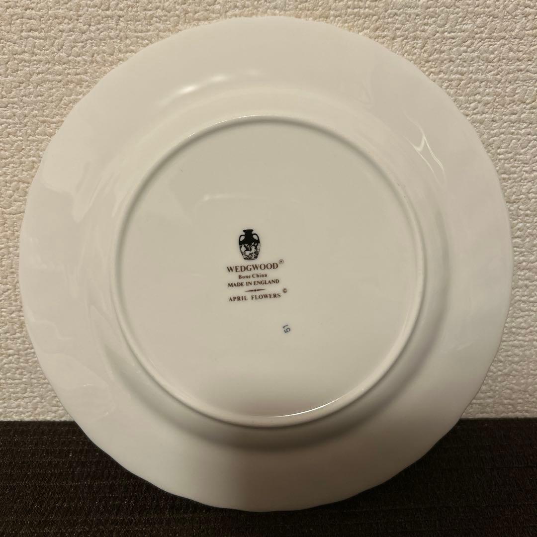 ウェッジウッド　エイプリルフラワー　デザートプレート　17cm