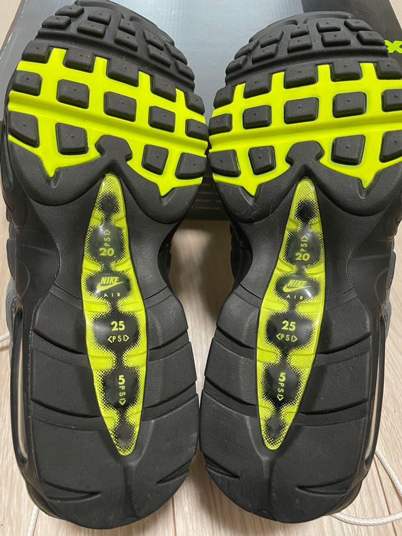 Nike Air Max 95 イエローグラデ2020 28cm