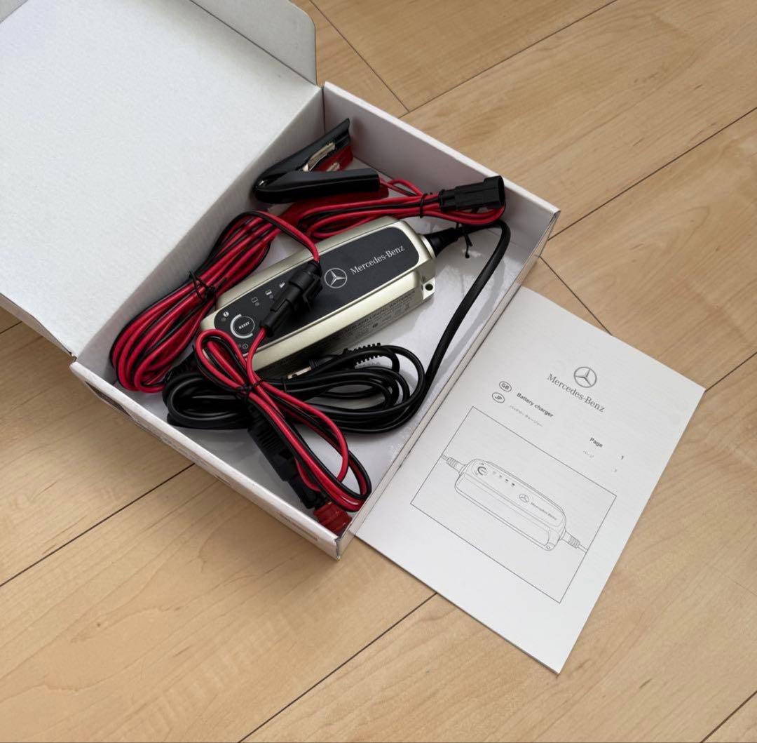 Mercedes-Benz バッテリー充電器 A0009824803