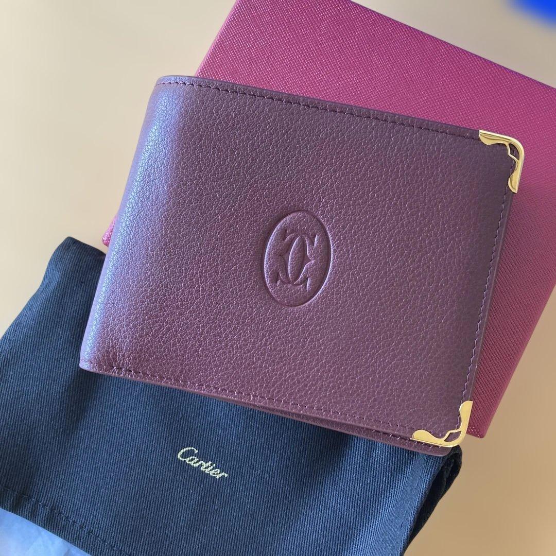 Cartier バーガンディ レザー 二つ折り財布　ボルドー　カルティエ
