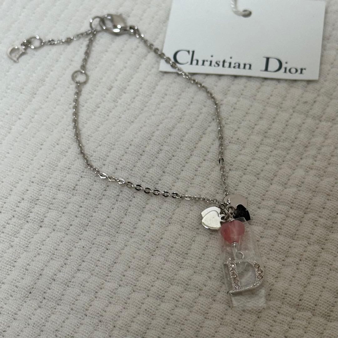 【新品未使用】Diorブレスレット ロゴハート型チャーム