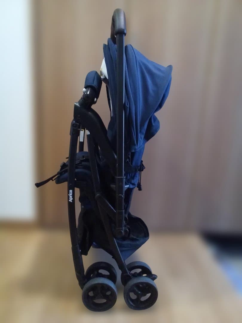 【ほぼ未使用】アップリカ　カルーンエアーメッシュAB　ベビーカー