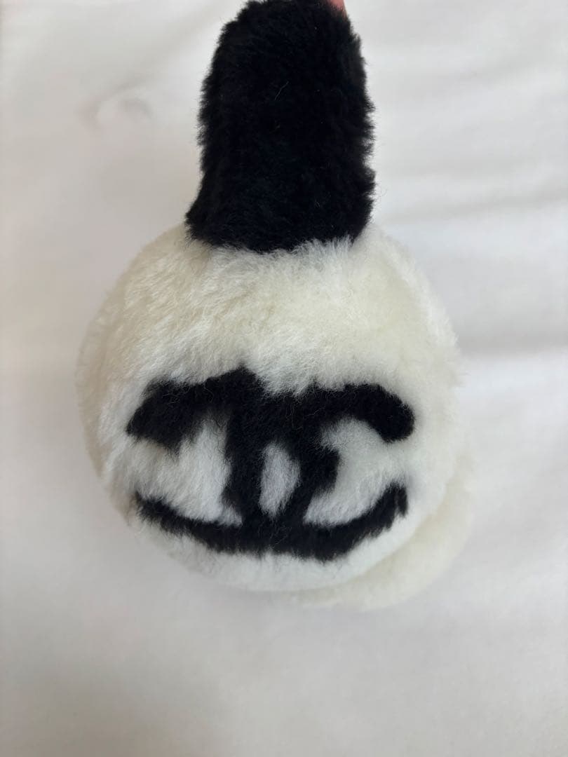 CHANELファーイヤーマフ