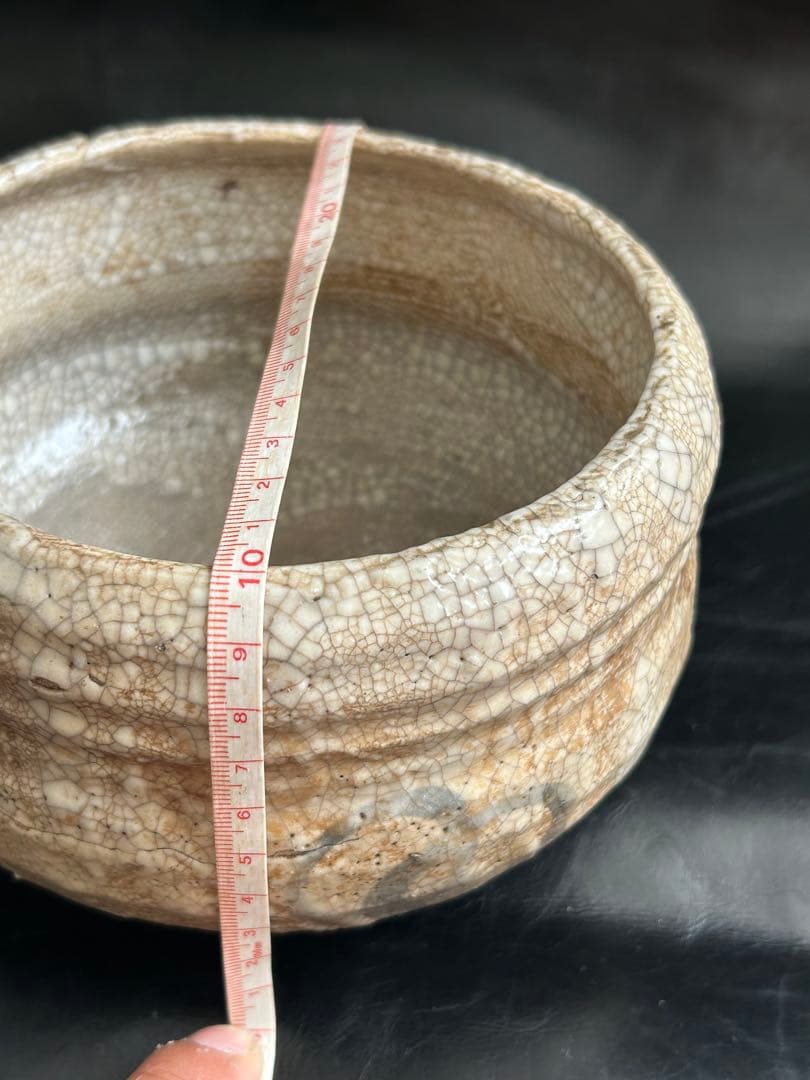 美しい古美術◾️蔵から、かなり雰囲気のある年代物の茶道具の陶器が出て来ました。