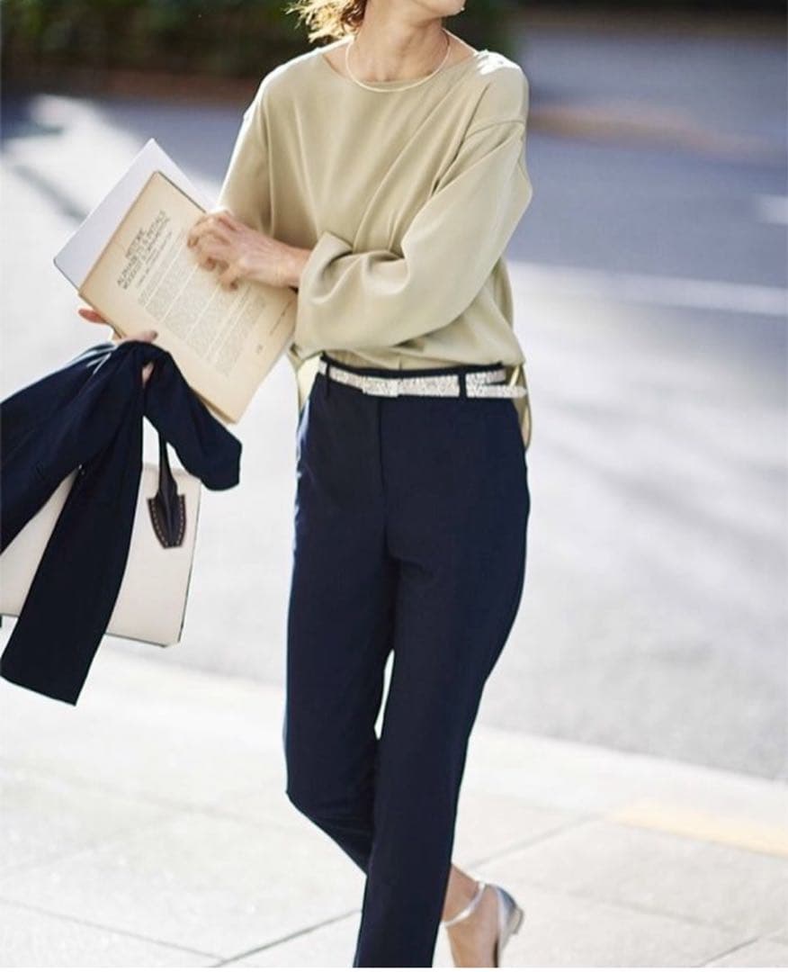 PLST ネイビー パンツスーツ 新品