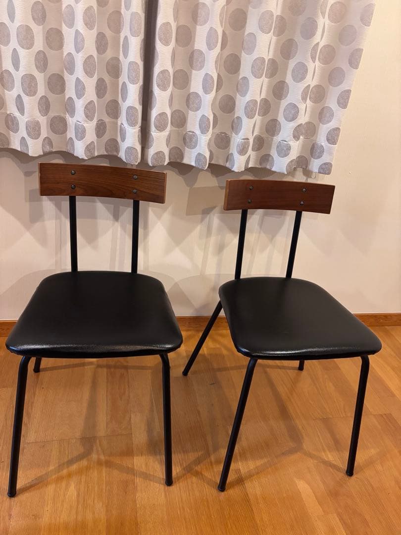 ニトリ シンプルなダイニングチェア（黒） 2脚セット