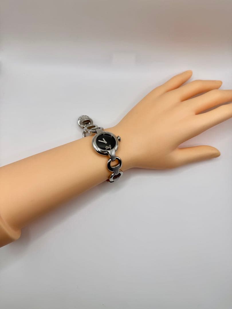 DOLCE&GABBANA ドルチェ&ガッパーナ ラウンド QZ ブラック文字盤