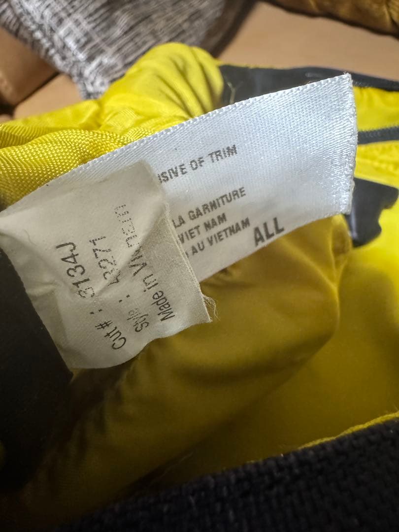 【美品】パタゴニア HALF MASS BAG ハーフマス メッセンジャーバック