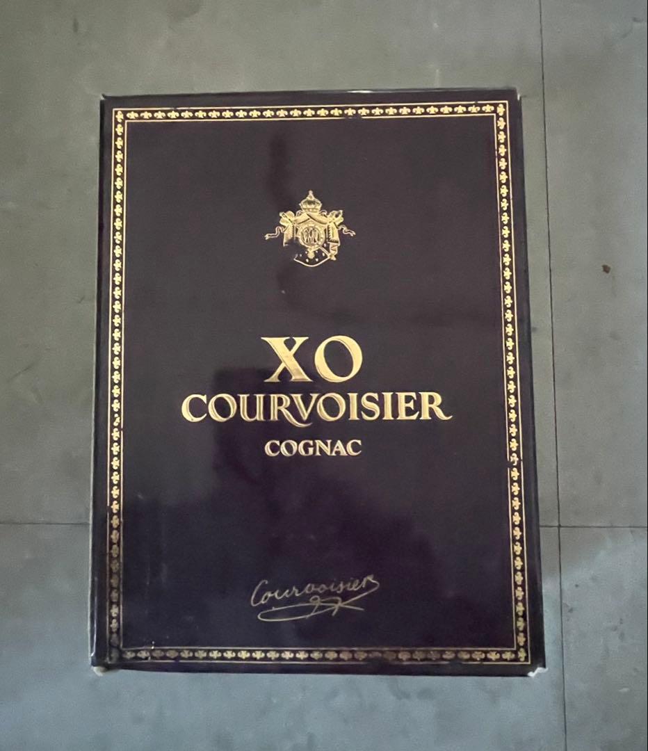 【未開封】XO クルボアジェCOGNAC コニャック　古酒　COURVOSIER