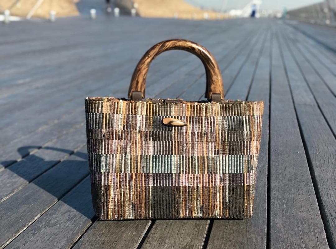 裂き織りのバッグ（焦げ茶）