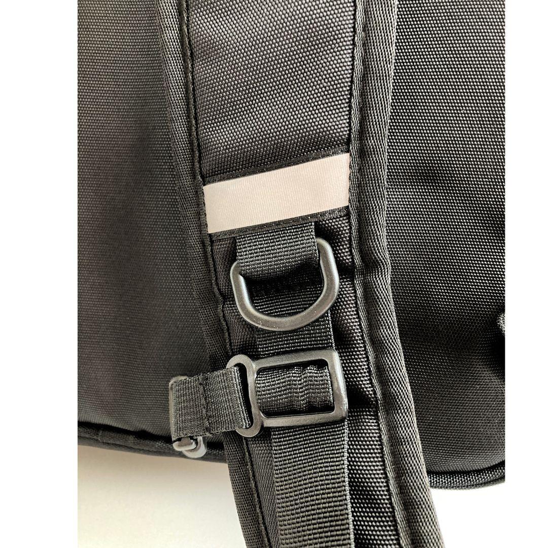 ポンポネットジュニア 14L 横型スクールバッグ 黒 新品 反射材付 PC収納