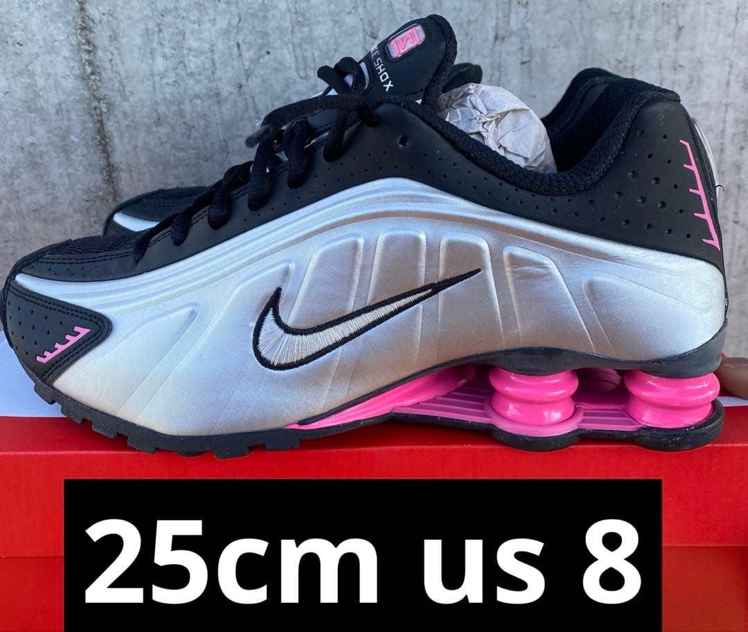 新品未使用品NIKE SHOX R4