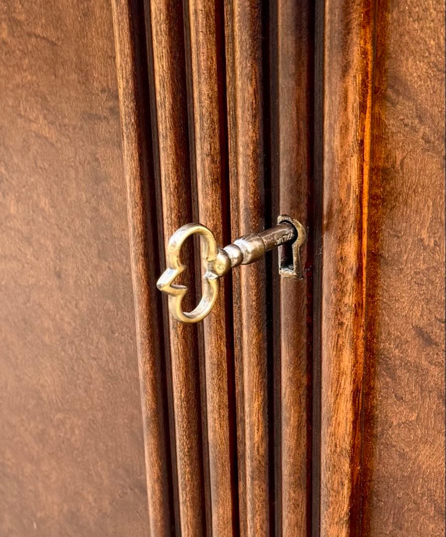 VAROSA VALENTI 高級サイドボード 218cm スペイン製