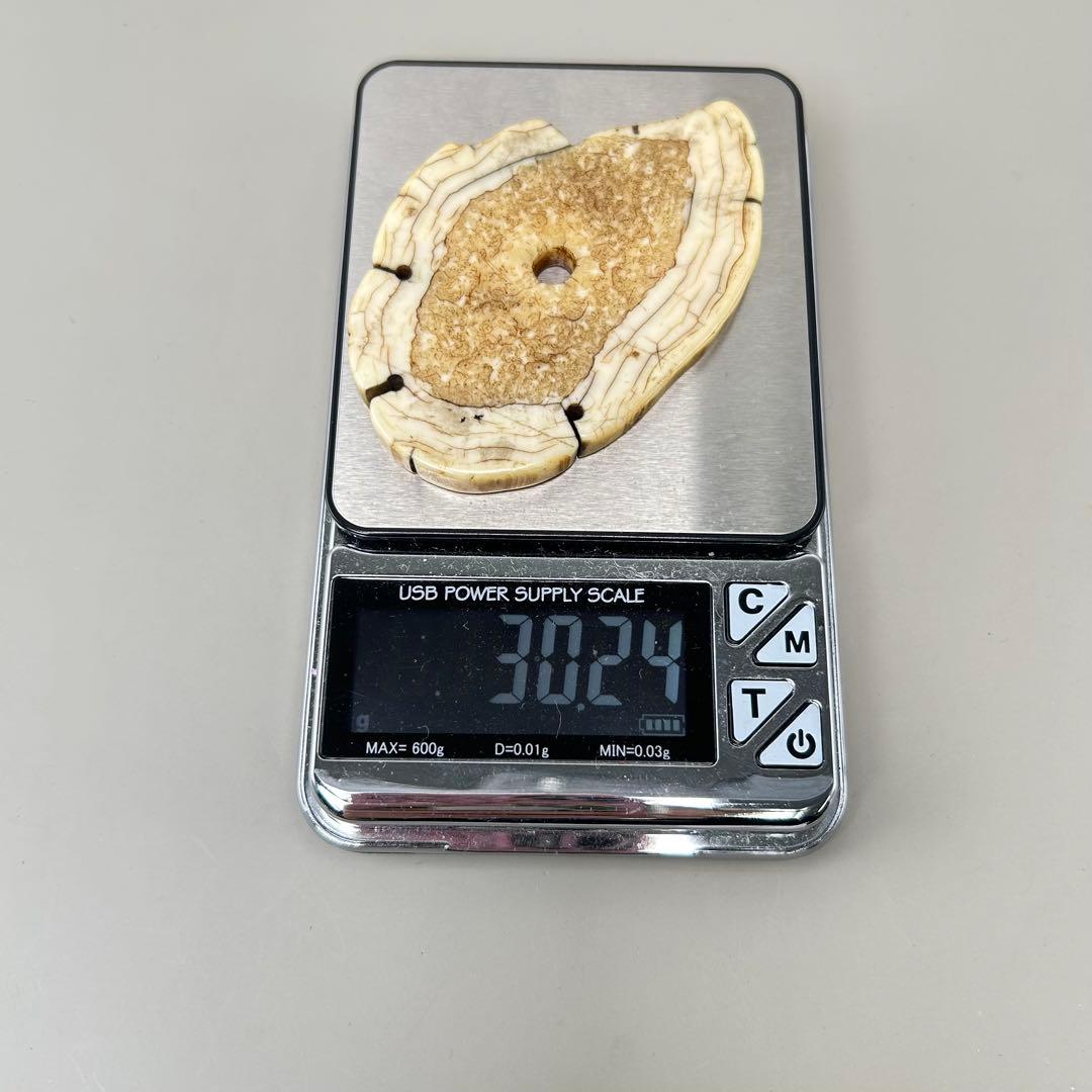 彫刻極上根付天然素材アンティーク骨董飾り物古美術置物細密細工