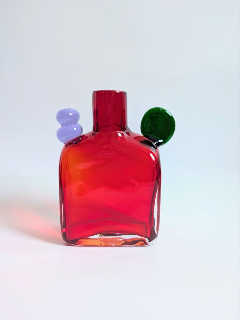 希少　N526 レッド　ポムポム　pampula pompom bottle