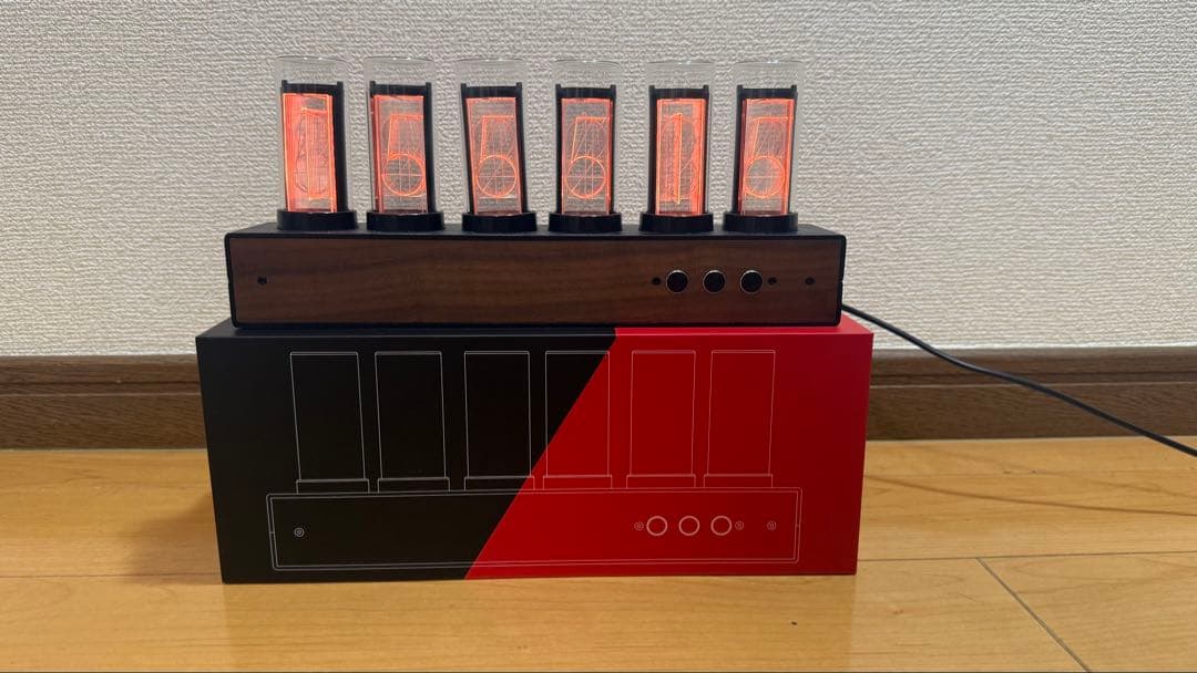 Gixie Clock 置時計