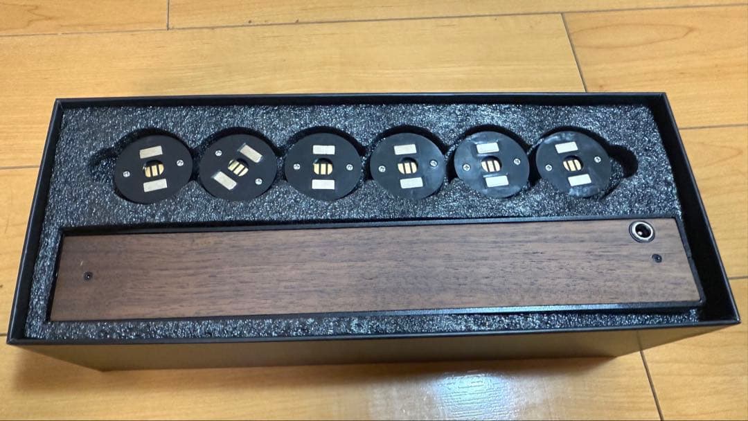 Gixie Clock 置時計