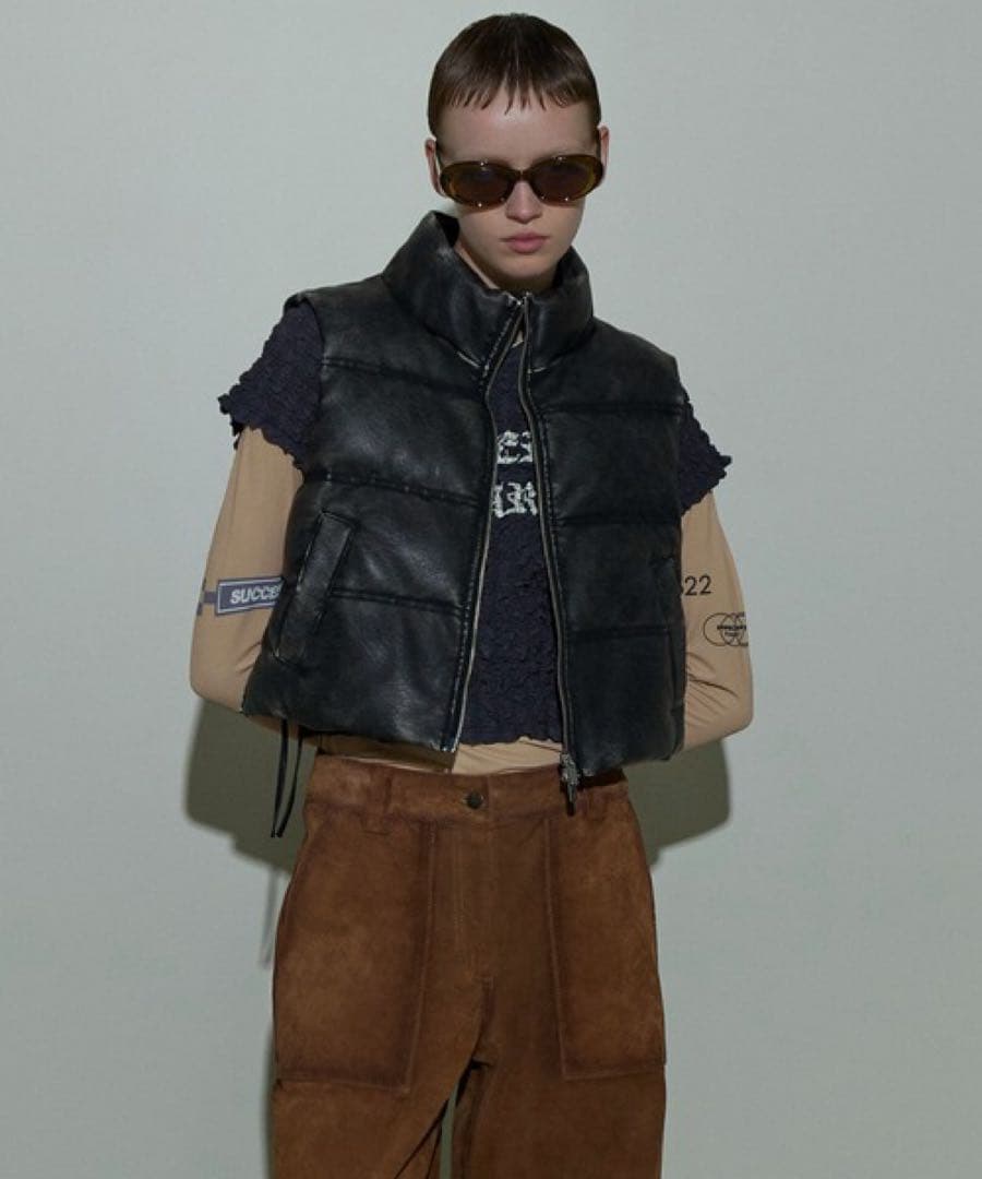 マルチファブリックパッファーベスト