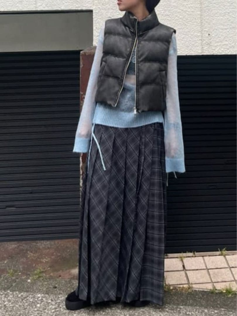 マルチファブリックパッファーベスト