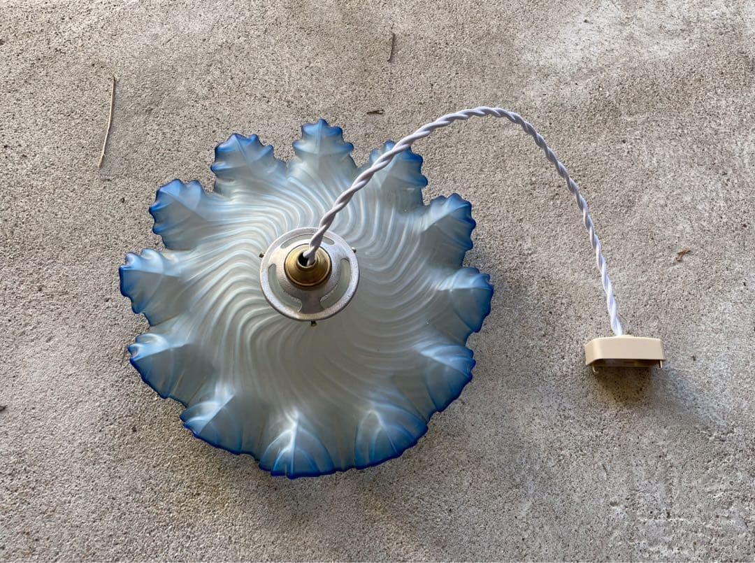 76. 40’s フランスアンティーク　古民家 ガラスシェードペンダントランプ