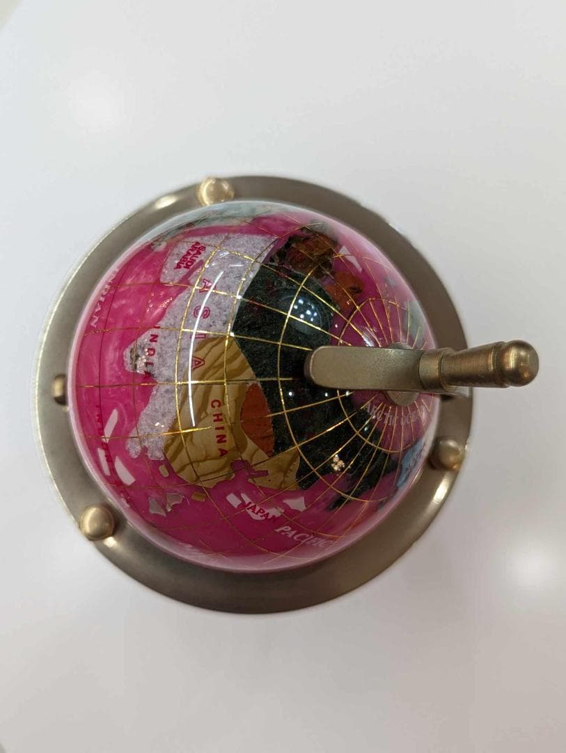 訳あり大特価　天然石　地球儀 ピィアース オブジェ 天然石 地球儀 3脚地球儀