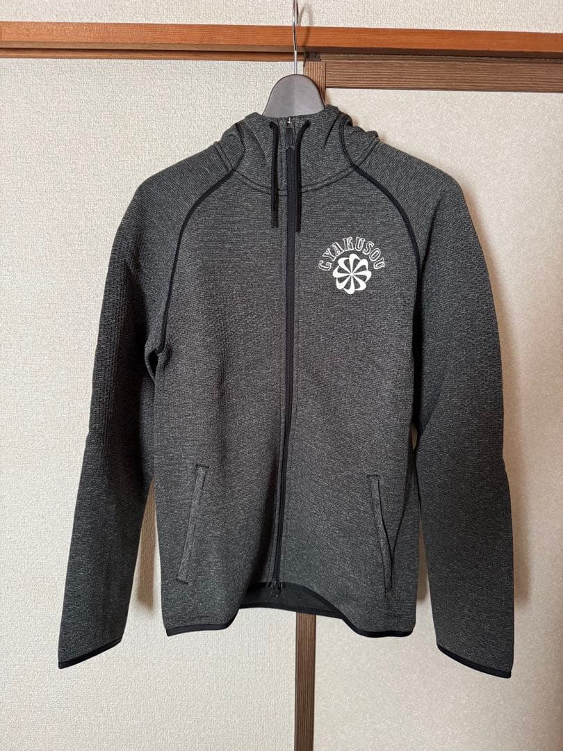 NIKE GYAKUSOU パーカー 新品未使用
