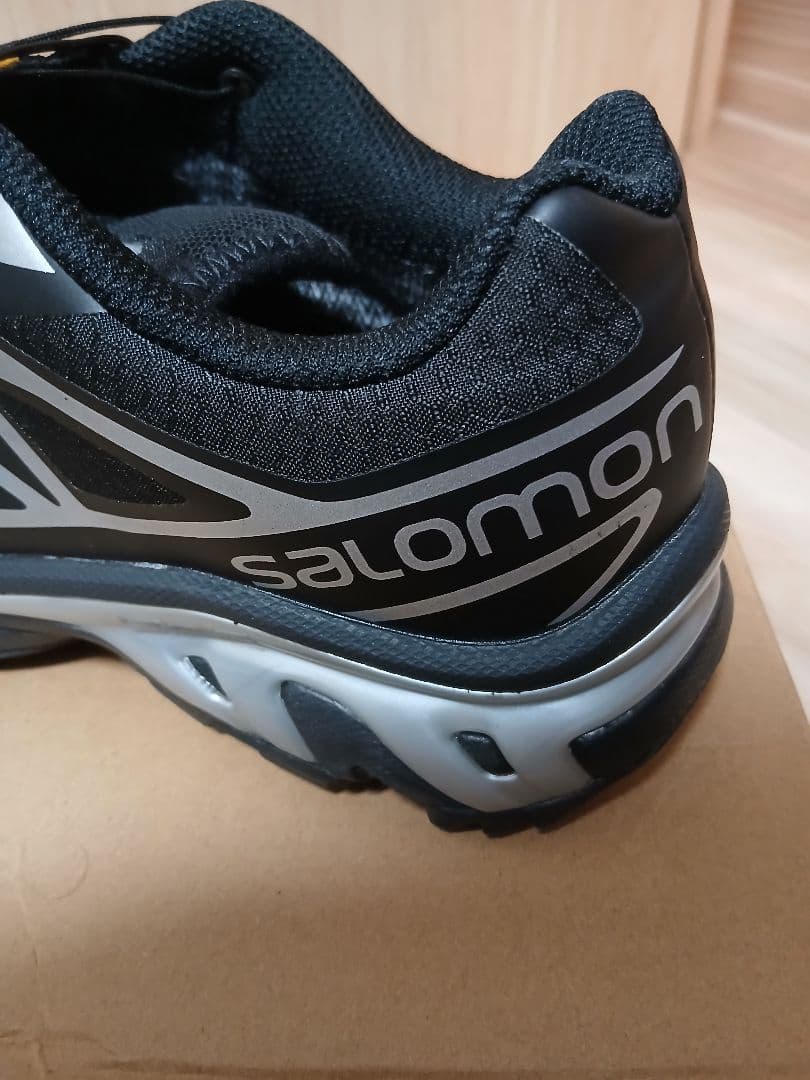チョコ　Salomon XT-6 GTX ブラック/シルバー