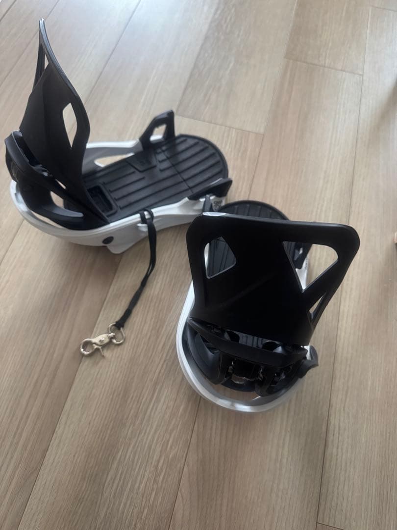 ケ*ツ様 Burton StepOn スノーボードビンディング ブラック/ホワイ