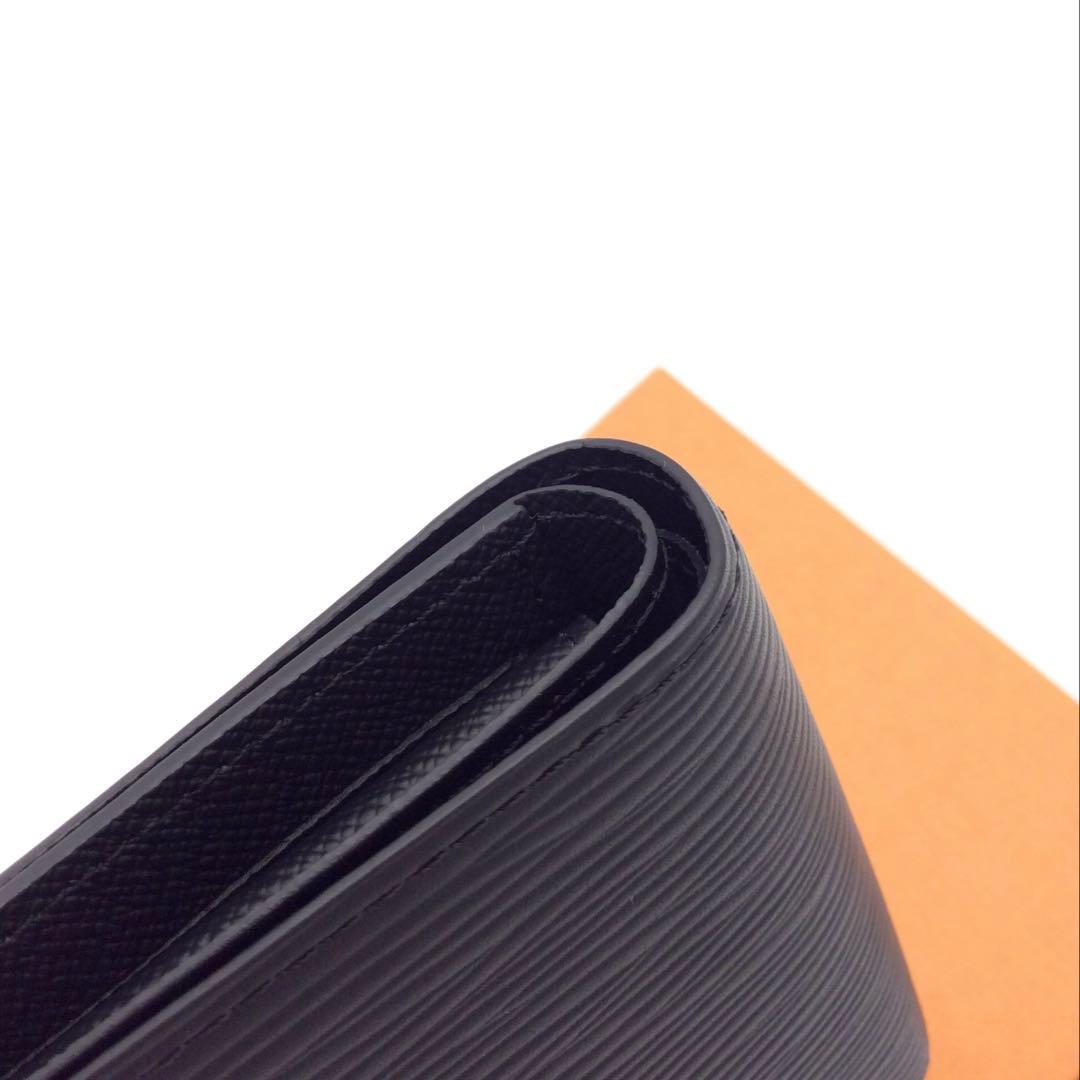 ルイヴィトン エピ 財布 黒 ブラック ノワール ポルトフォイユ マルコ 新型