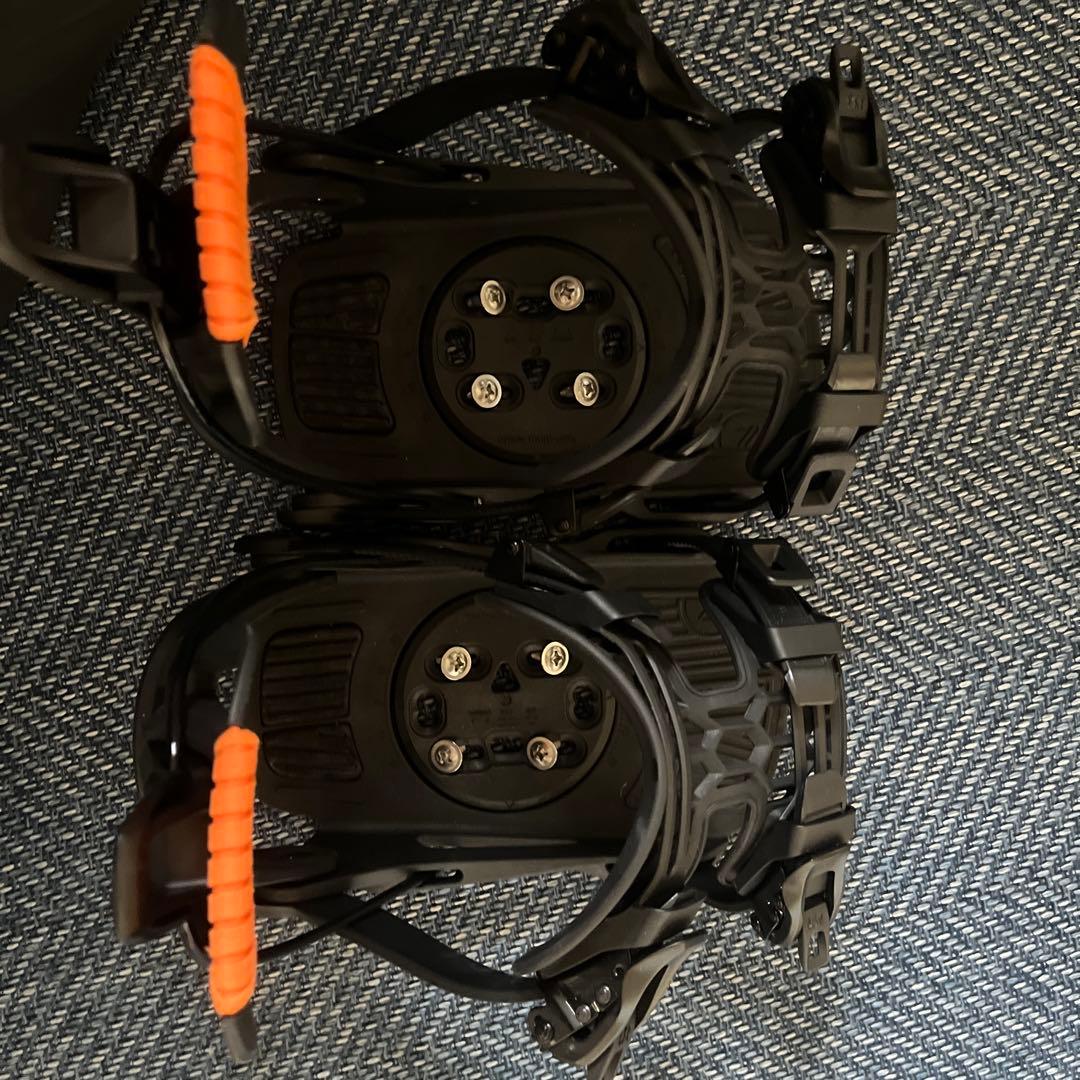 スノーボードビンディング ブラック/オレンジ