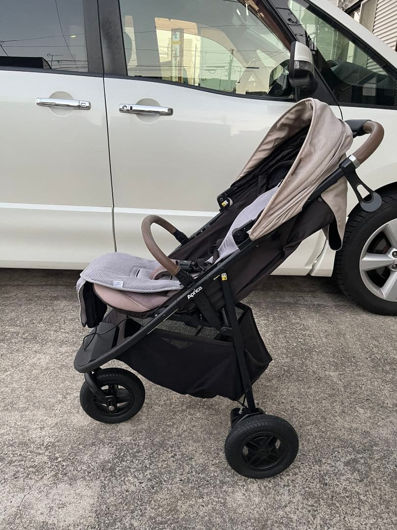 yukpsk アップリカ スムーヴプレシャス＋ベビーカーファンシート