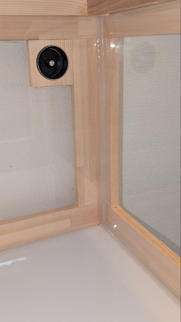 赤松集成材18ミリ幅90縦45奥行45全面アクリル板仕様木材オイル仕上げ！