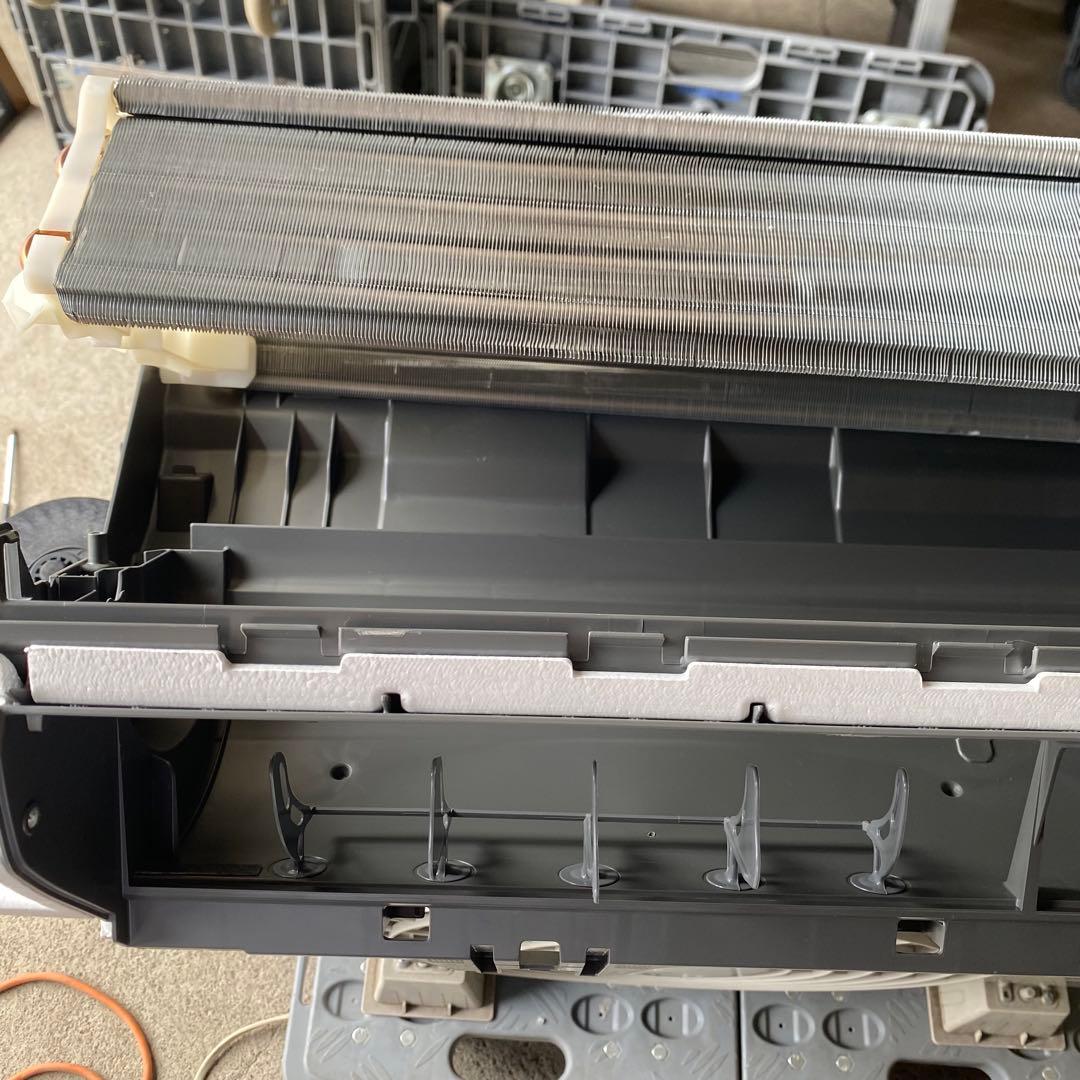 【分解清掃済み】2021年製 日立 エアコン 白くまくん RAS-A22K