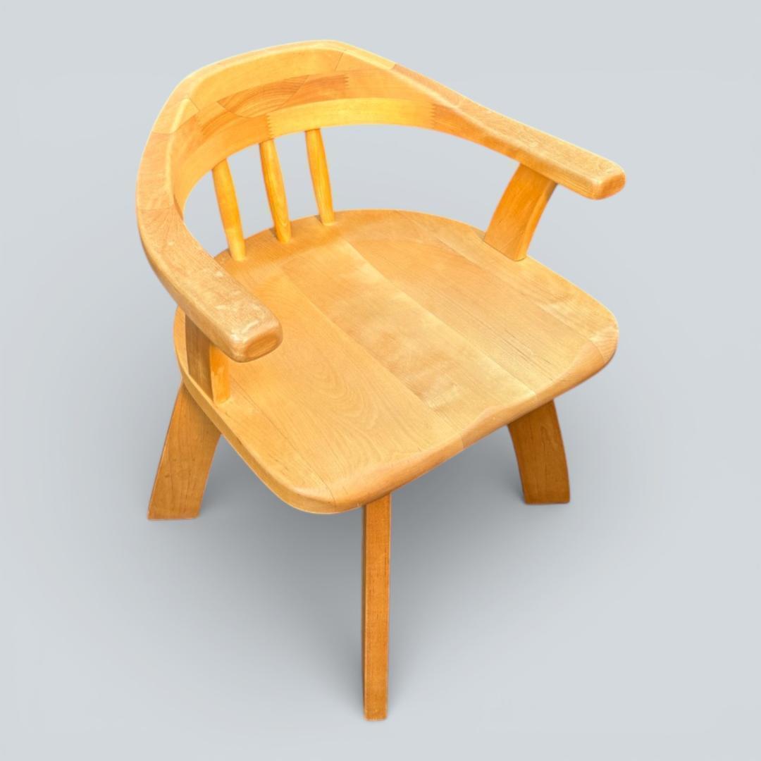 大川家具 回転ダイニングチェア 肘付 幅58cm 天然木 送料込②