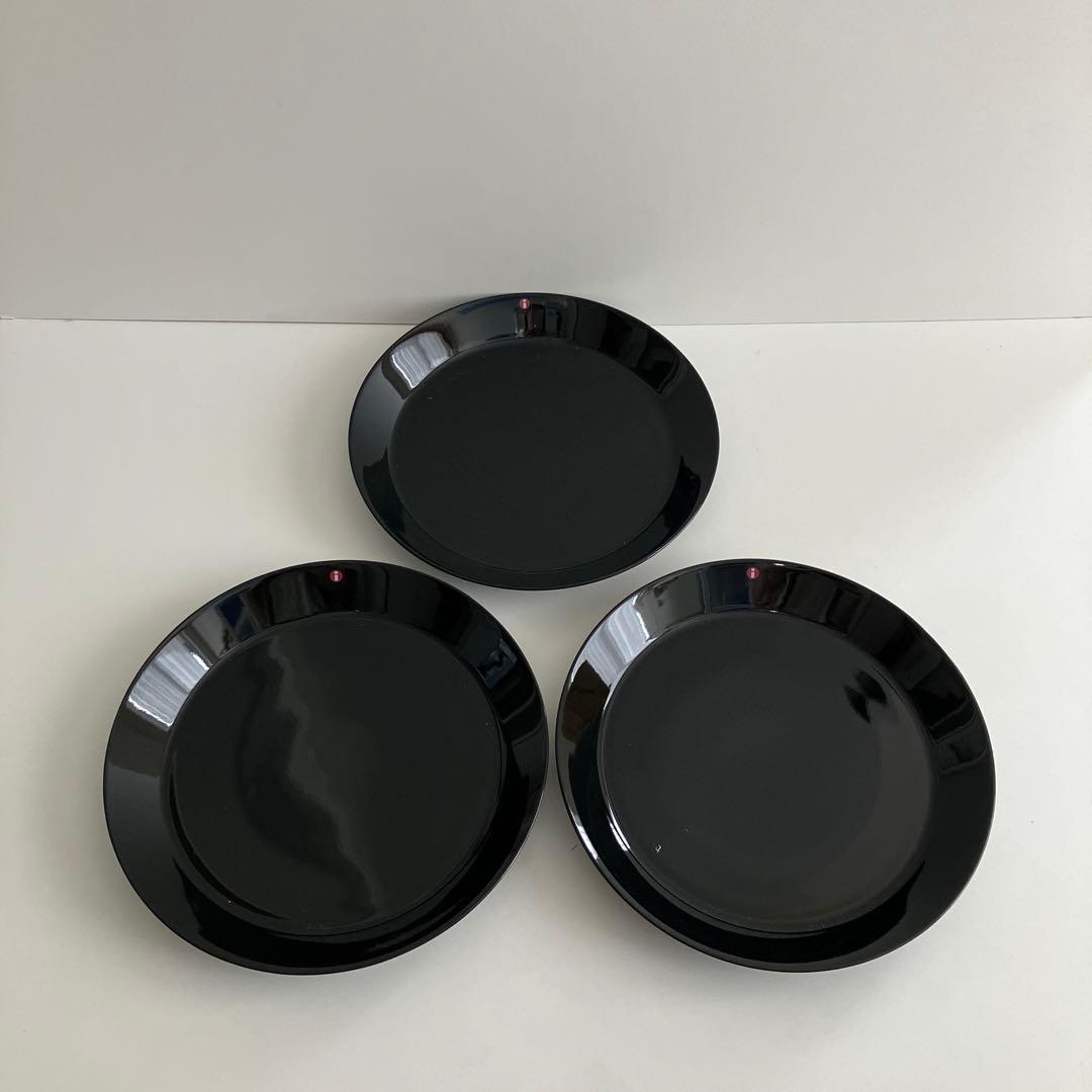 新品イッタラ　ティーマ　26cm プレート　ブラック３枚