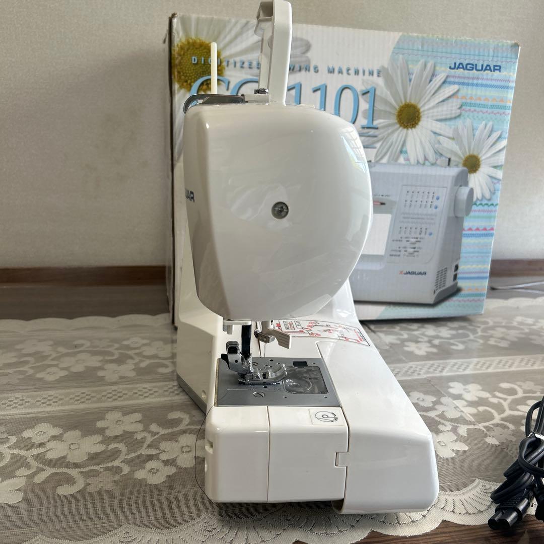 ★JAGUAR CC-1101 ジャガー ミシン おまけ付き