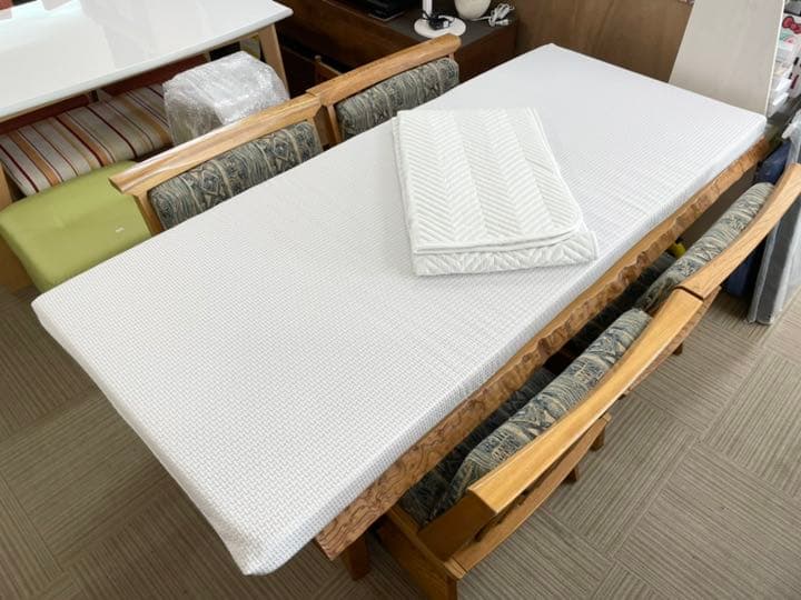 【新品未使用‼️】ヘルスウェーヴ セミシングル低反発マットレス シーツ＆カバー付