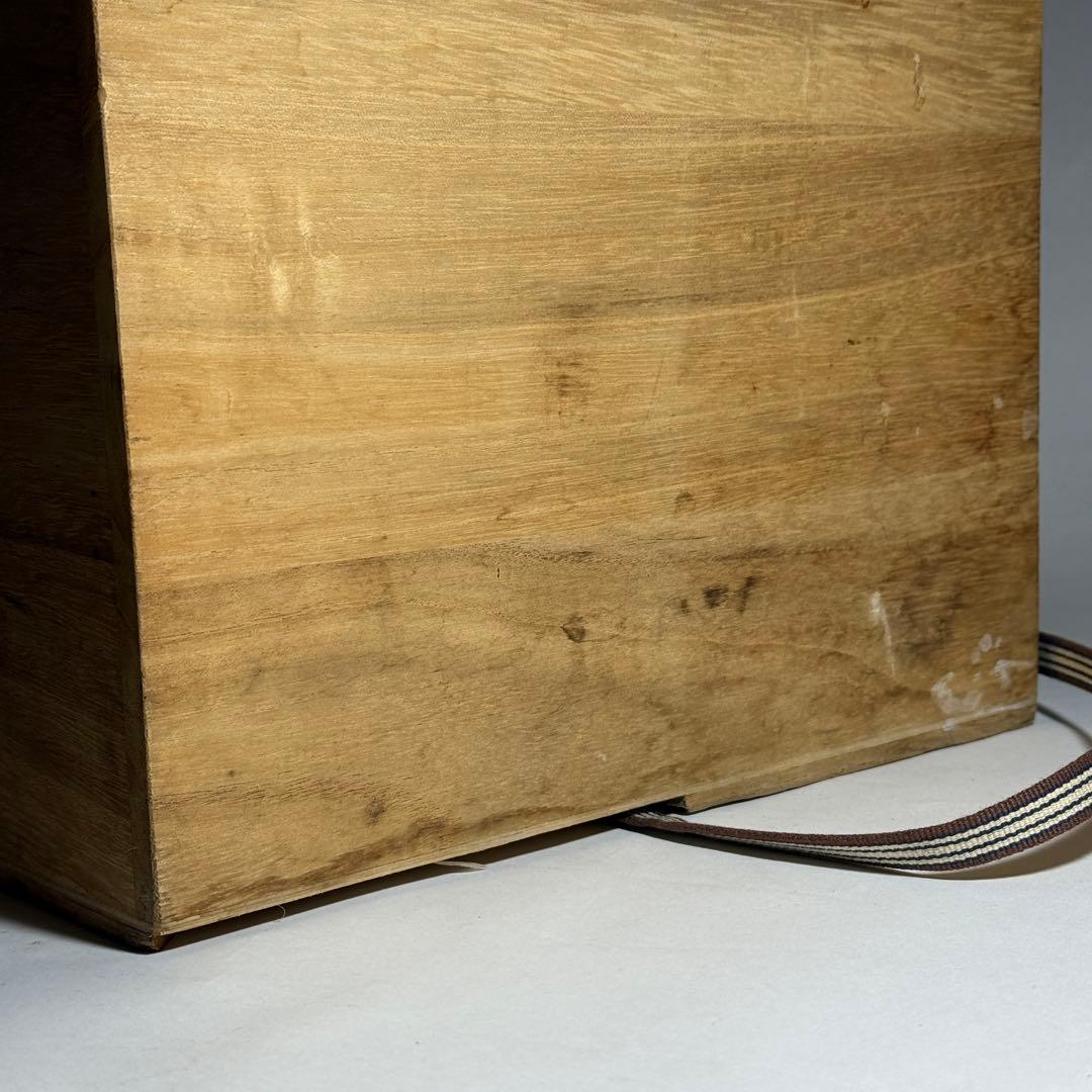 ◆韓国無形文化財【曹基正】作白磁浮彫人物図大花瓶 45.3cm 無等窯 共箱◆