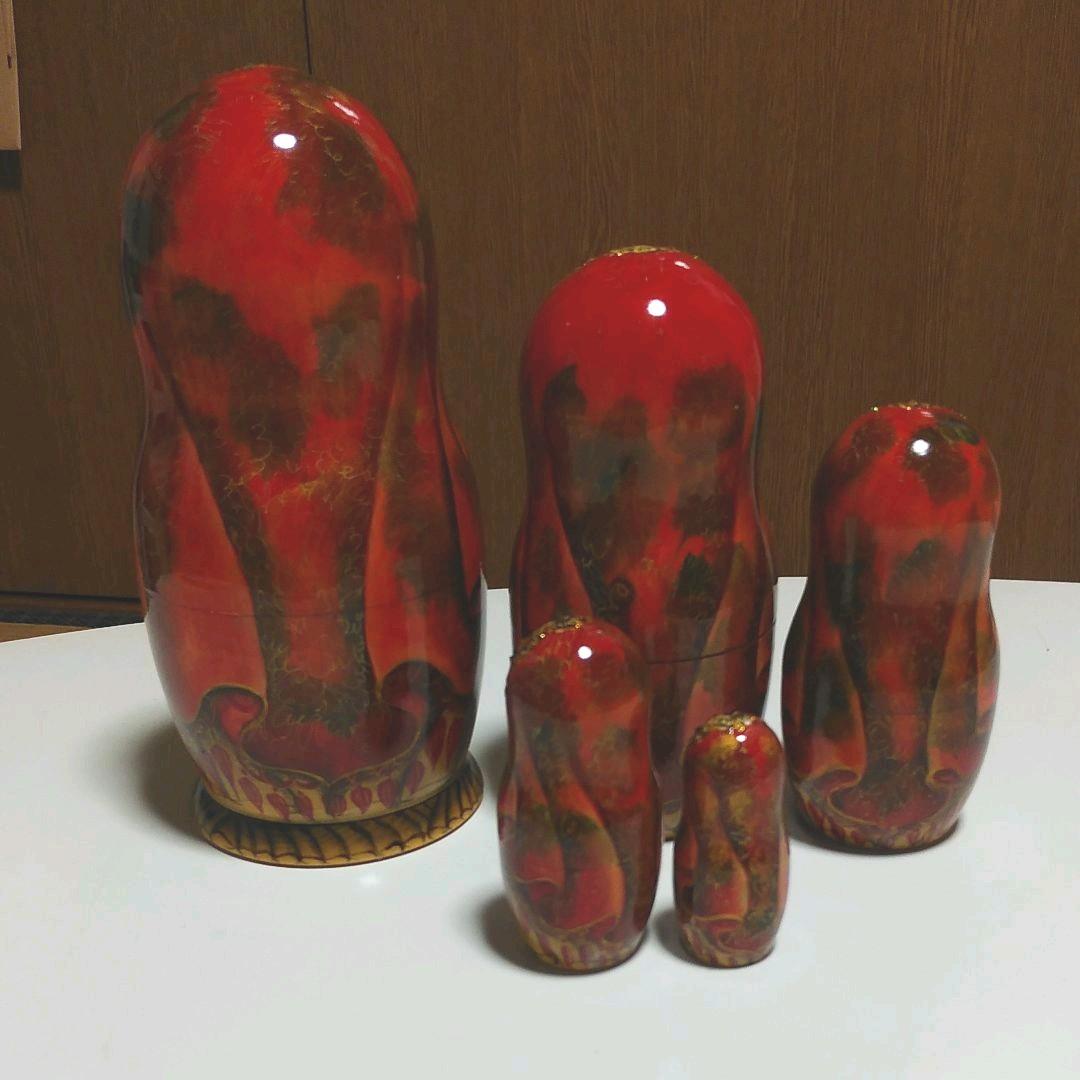 高級マトリョーシカ　赤いプラトーク