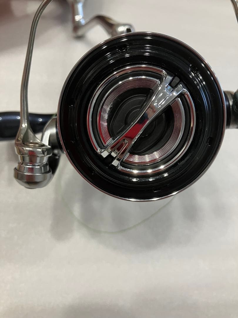 SHIMANO TWIN POWER SW 6000HG スピニングリール