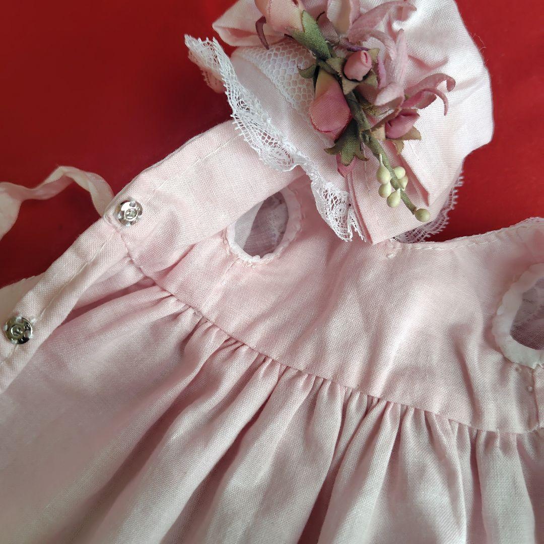 30cm位のドール用ドレス 淡〜いピンクアンティークドレスとボネ